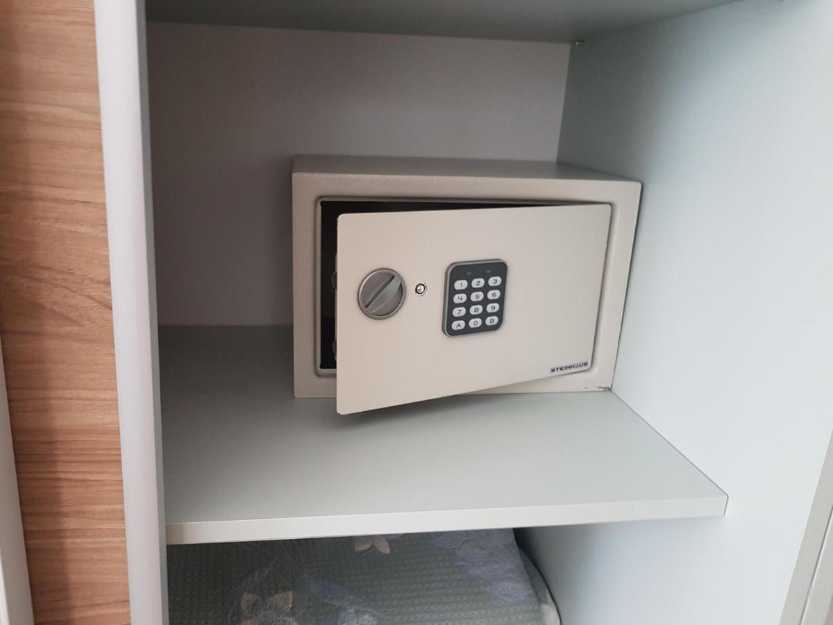 L&C- Location And Comfort In 2 Bdr Apartment โซเฟีย ภายนอก รูปภาพ