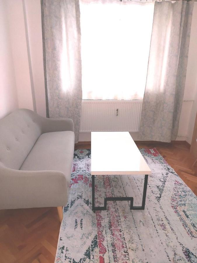 L&C- Location And Comfort In 2 Bdr Apartment โซเฟีย ภายนอก รูปภาพ